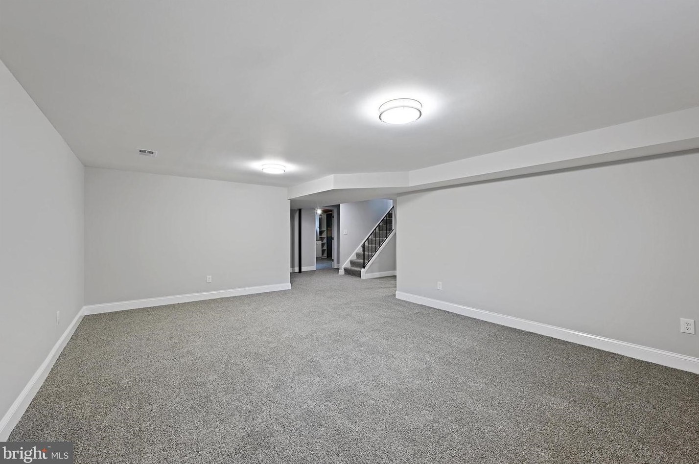 3303 Ben Vly Rd, Baltimore MD 21244-2208 exterior