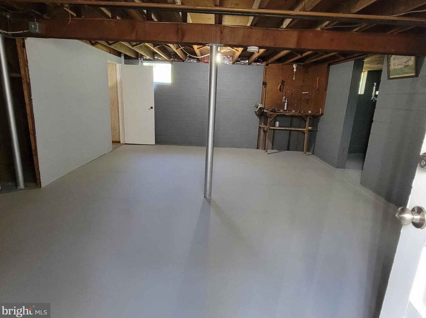 8020 Dalesford Rd, Baltimore MD  21234-5221 exterior