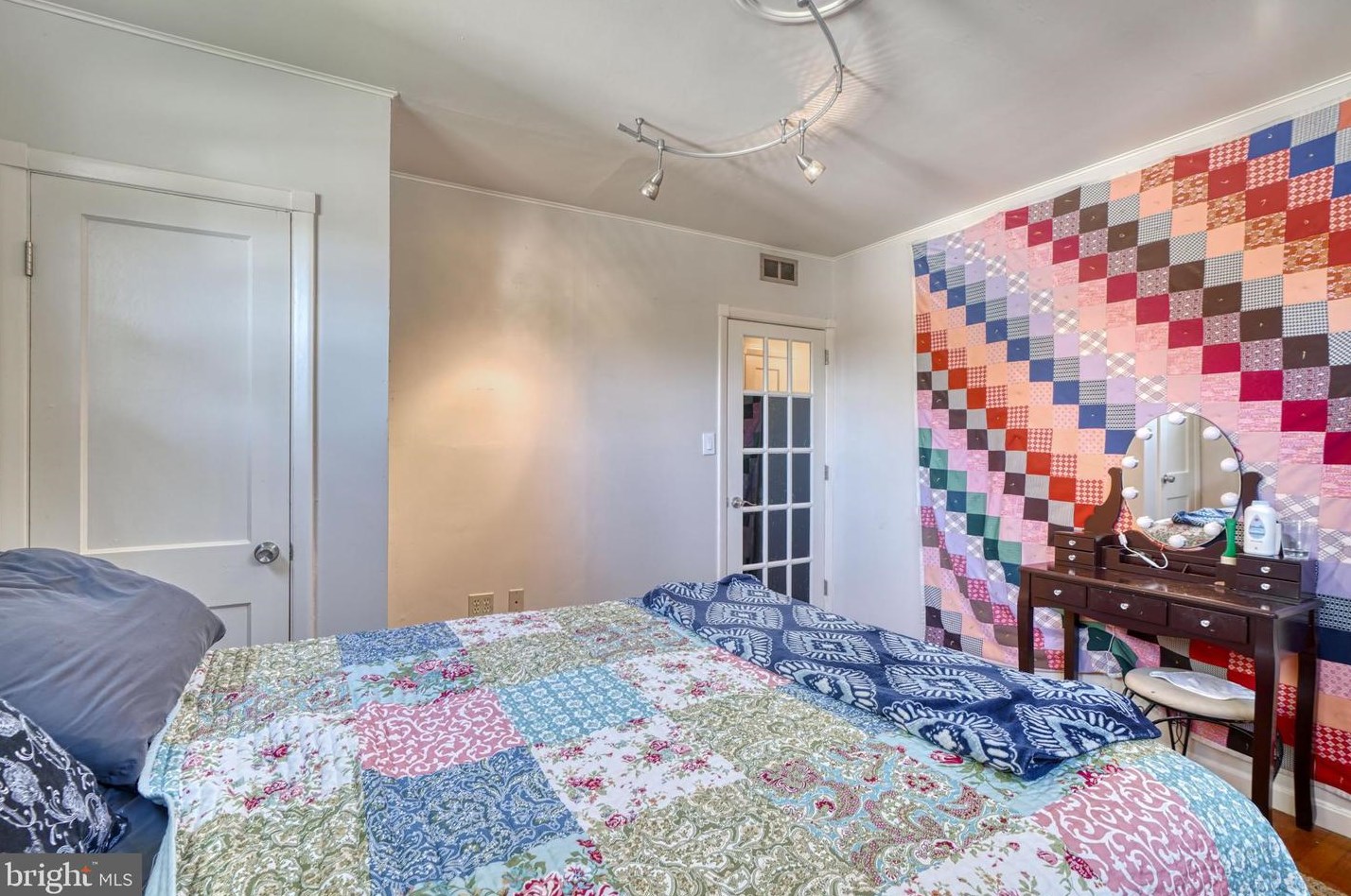 823 Templecliff Rd, Baltimore MD  21208-4629 exterior