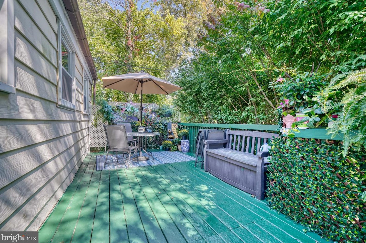 823 Templecliff Rd, Baltimore MD  21208-4629 exterior