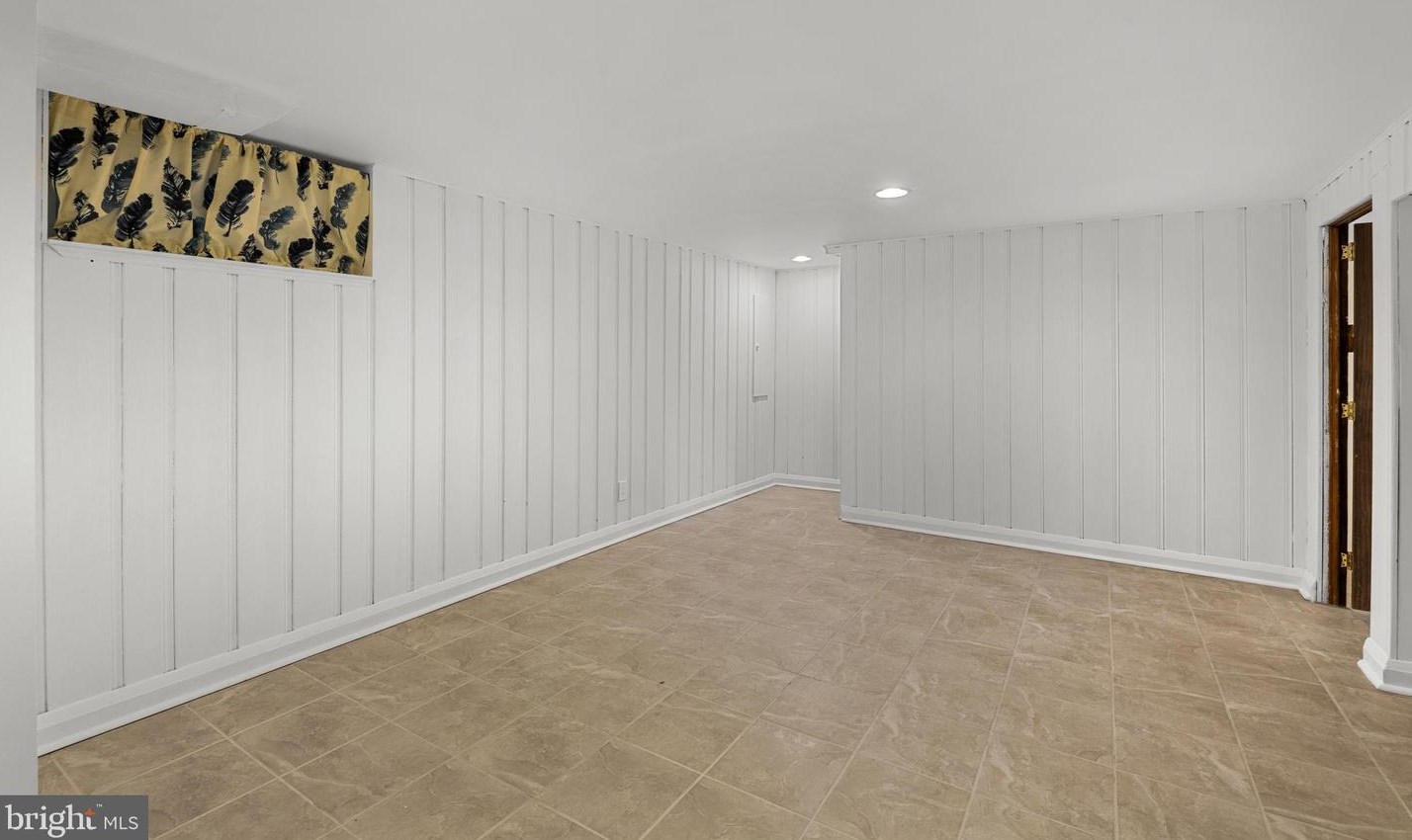 407 Alabama Rd, Baltimore MD  exterior