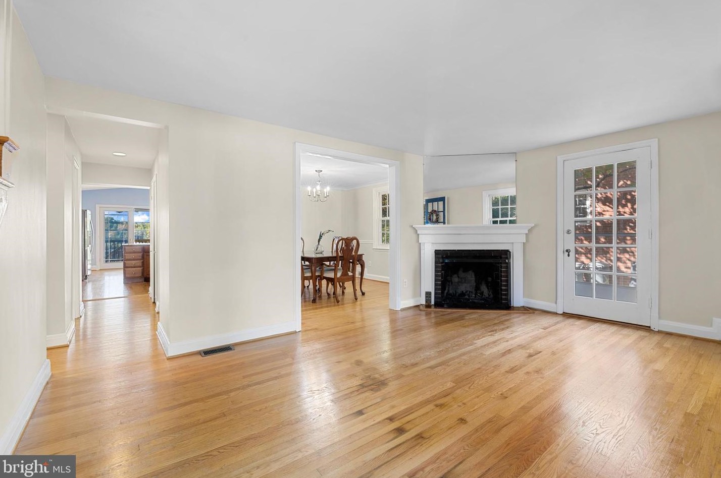 407 Alabama Rd, Baltimore MD  exterior