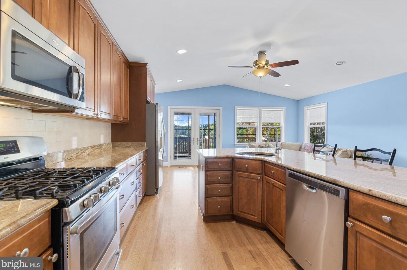 407 Alabama Rd, Baltimore MD  exterior