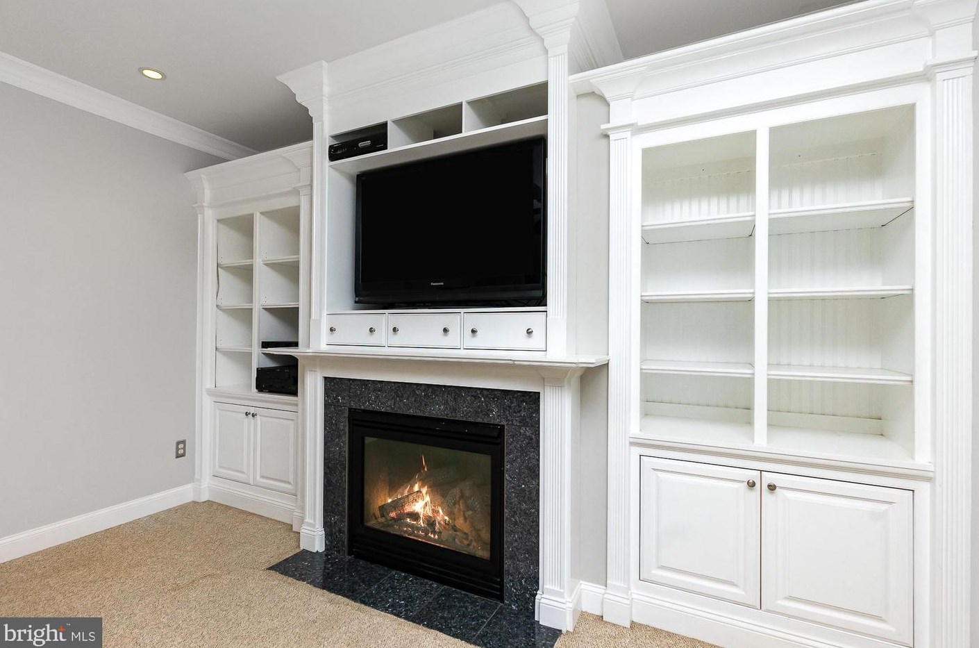 8216 Selwin Ct, Baltimore MD 21237-3363 exterior