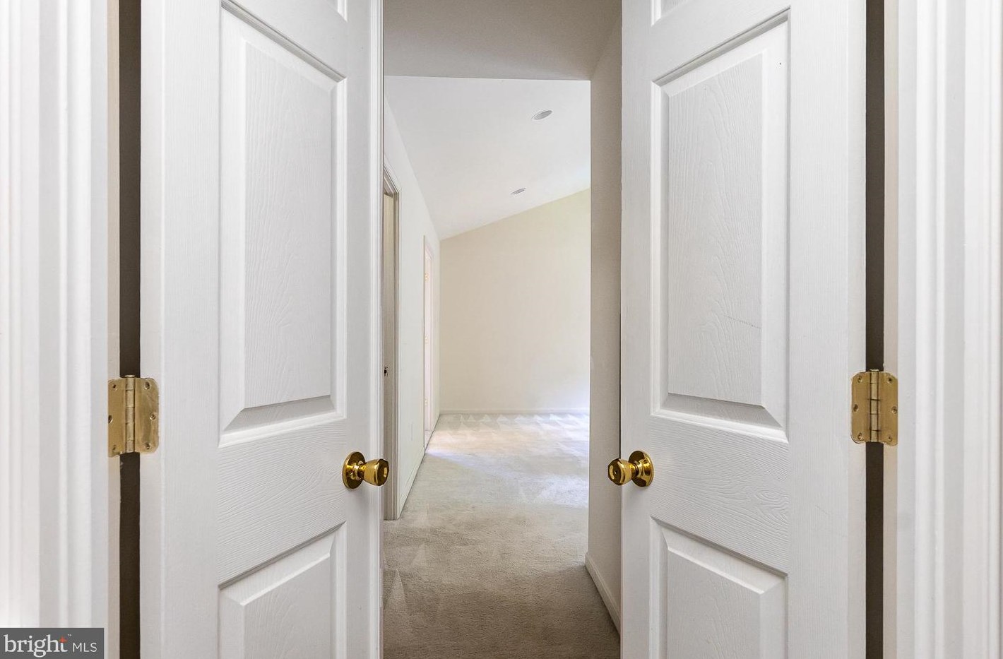 8216 Selwin Ct, Baltimore MD 21237-3363 exterior