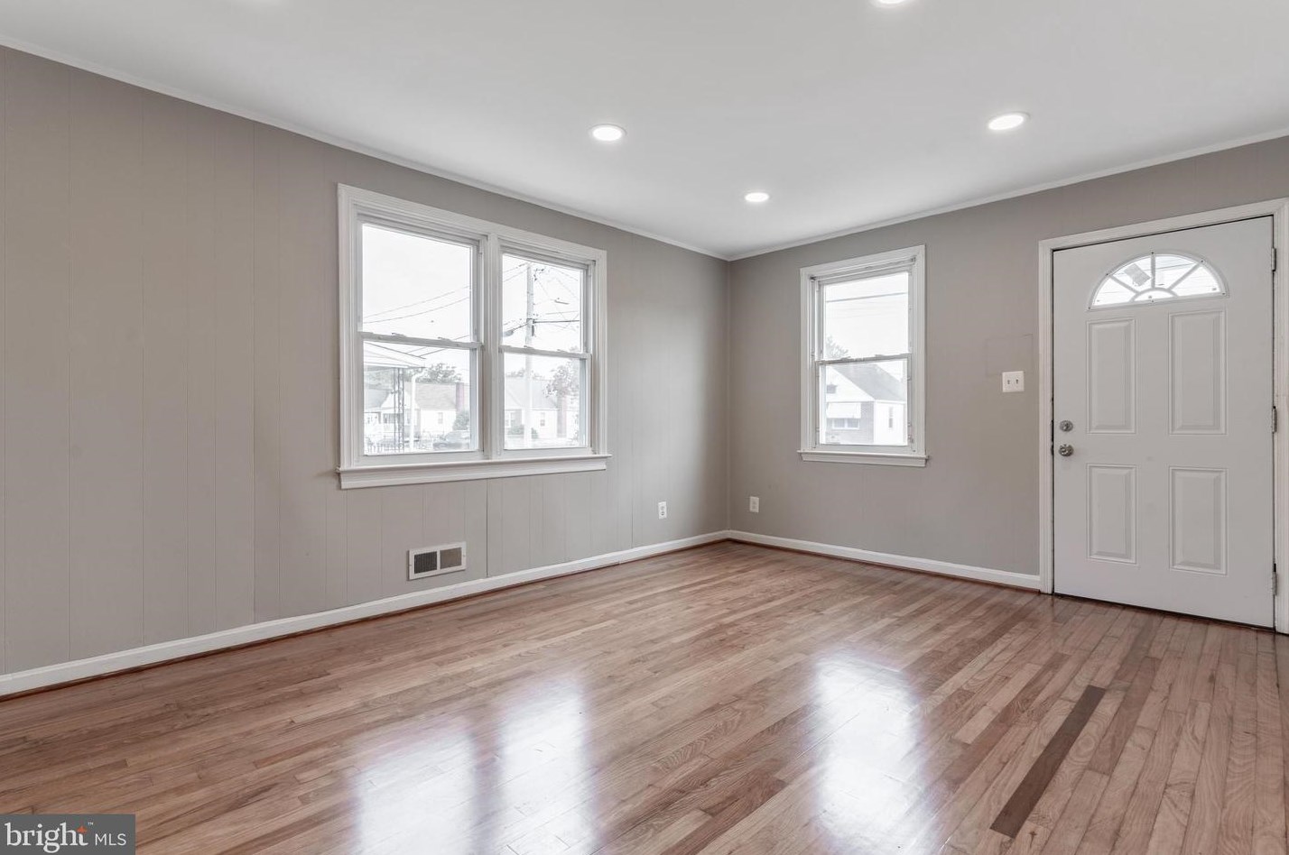 428 Margaret Ave, Baltimore MD 21221-6704 exterior