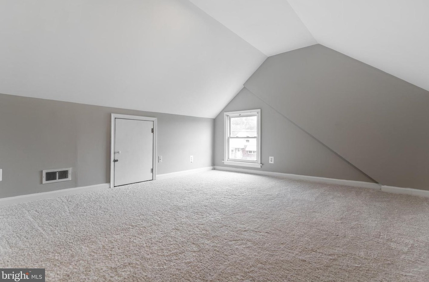 428 Margaret Ave, Baltimore MD 21221-6704 exterior