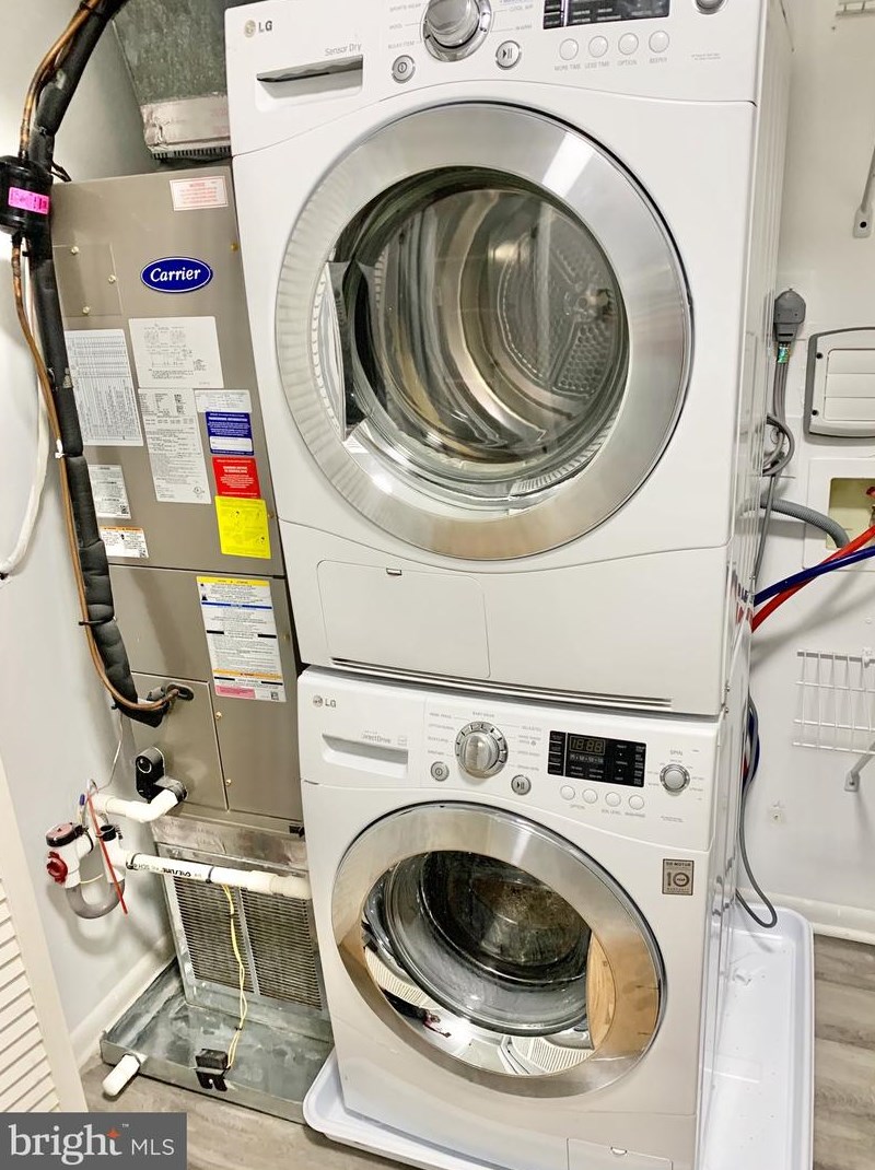 66 Ashlar Hill Ct, Baltimore MD 21234-5900 exterior