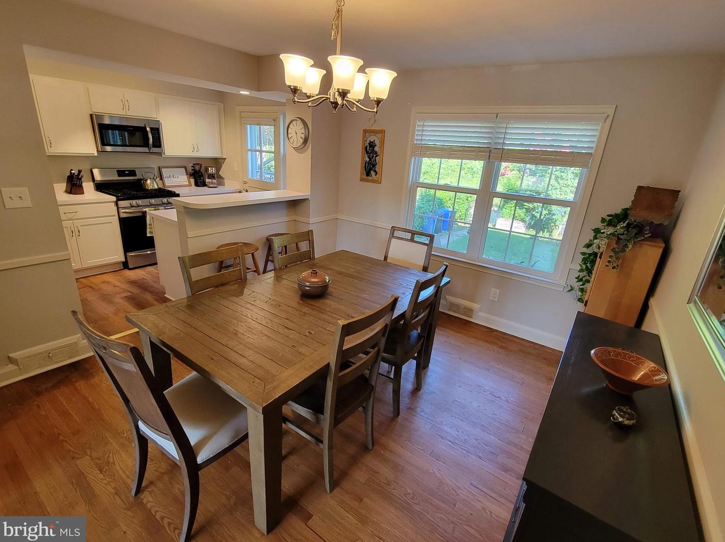 1904 Edgewood Rd, Baltimore MD  21234-5210 exterior
