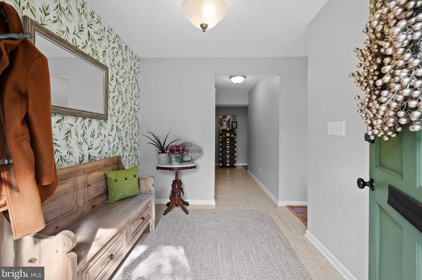 6112 Buckingham Mnr Dr, Baltimore MD exterior