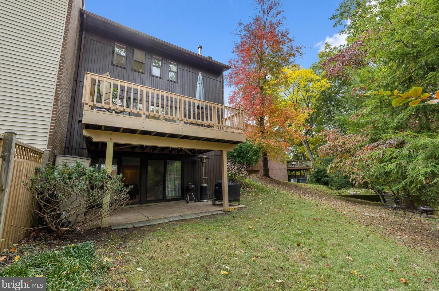 6112 Buckingham Mnr Dr, Baltimore MD exterior