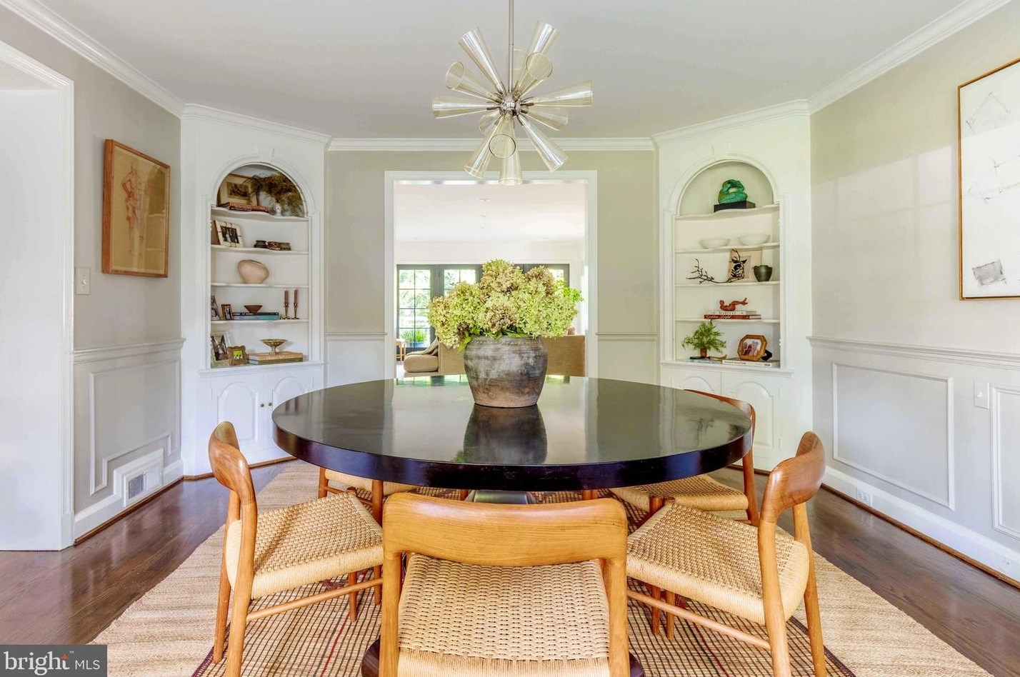 6421 Murray Hl Rd, Baltimore MD 21212-1028 exterior