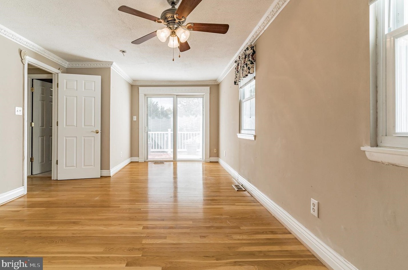 6929 Gunder Ave, Baltimore MD 21220-1076 exterior