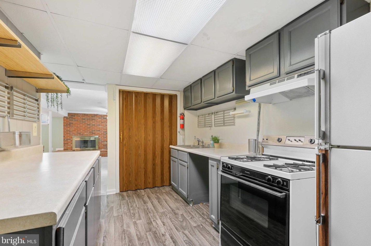 1316 Hilton St, Baltimore MD  21229-2034 exterior