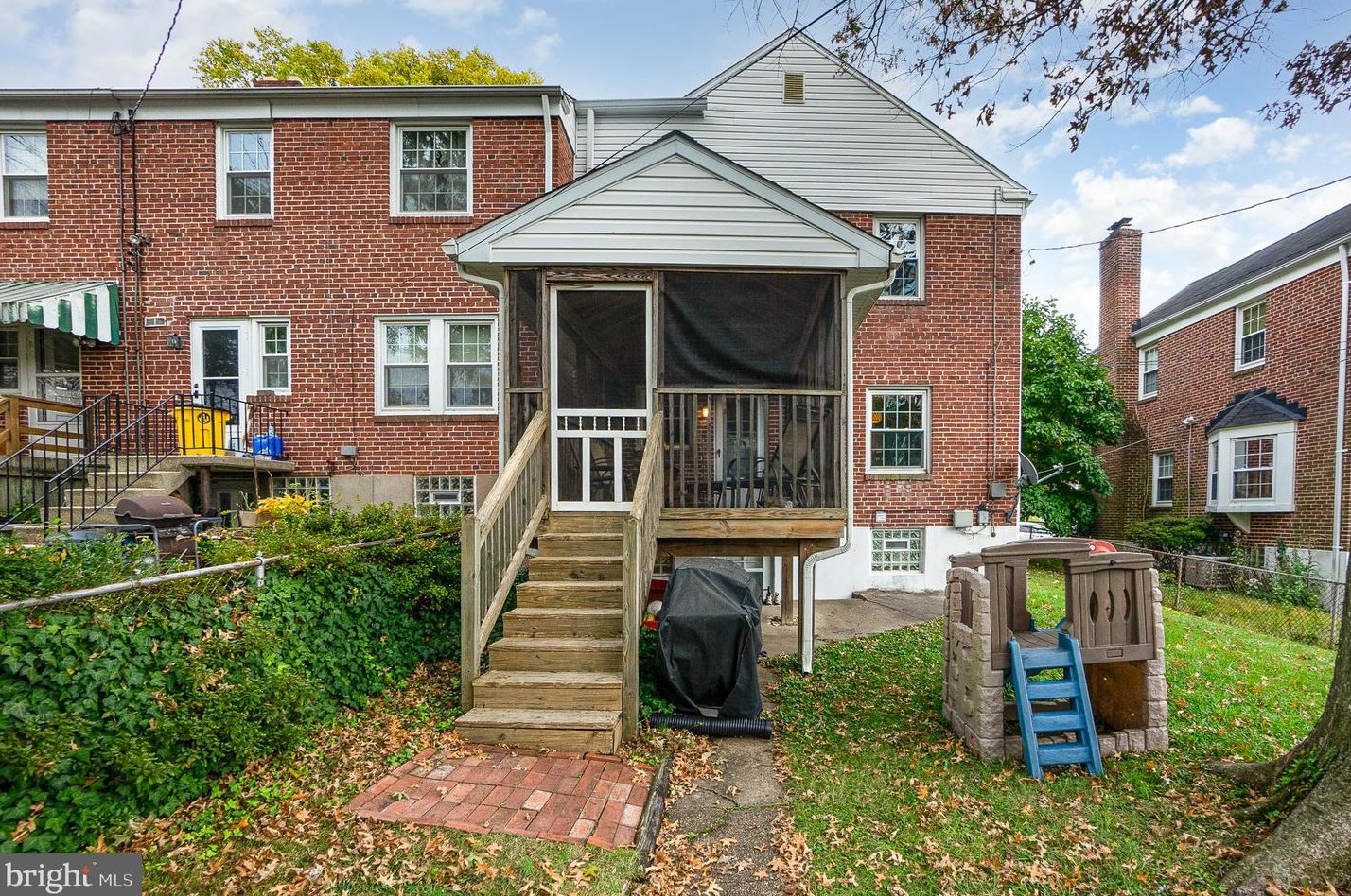 1837 Edgewood Rd, Baltimore MD  21286-5208 exterior