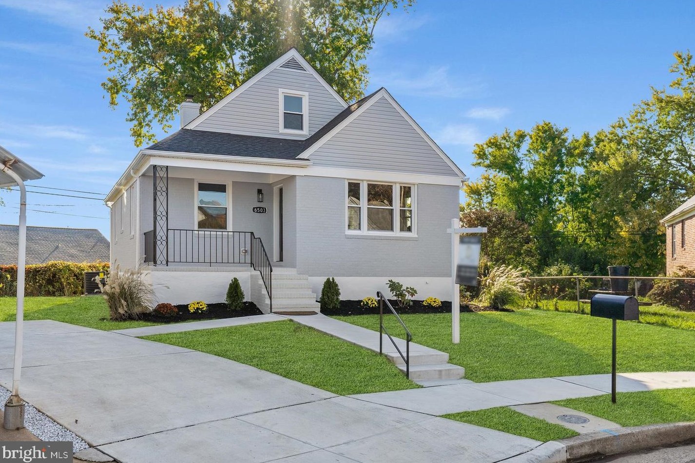 6503 Hazelwood Ct, Baltimore MD  21237-1907 exterior