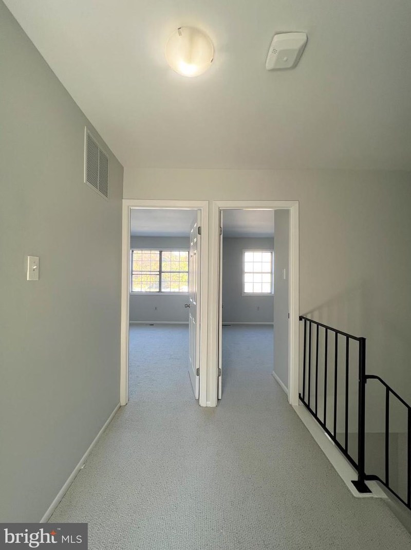19 Middleview Ct, Baltimore MD  21244-2621 exterior