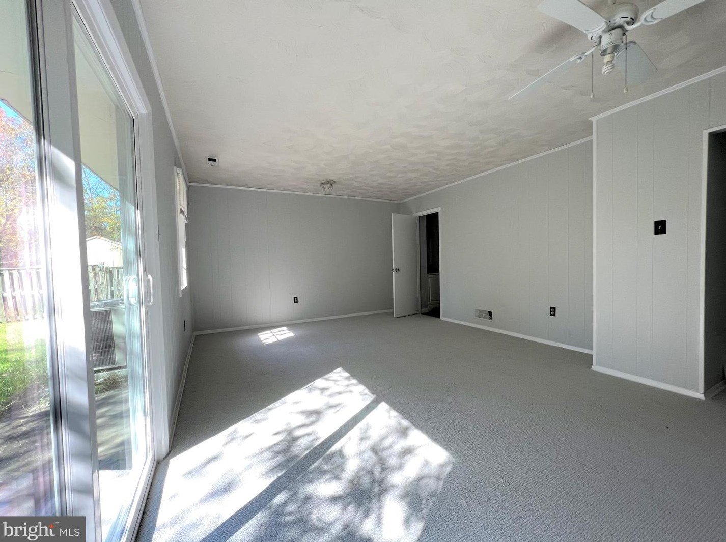 19 Middleview Ct, Baltimore MD  21244-2621 exterior