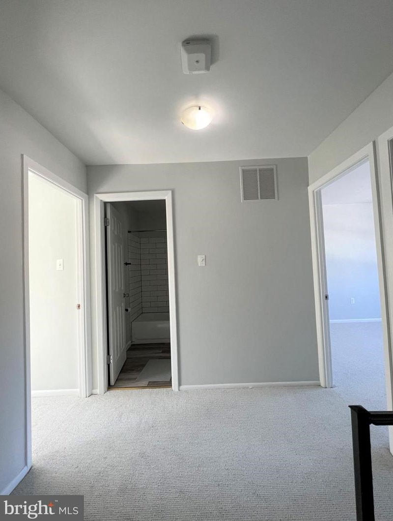 19 Middleview Ct, Baltimore MD  21244-2621 exterior
