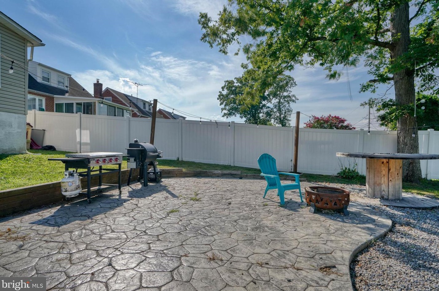 336 Ida Ave, Baltimore MD  21221-4737 exterior