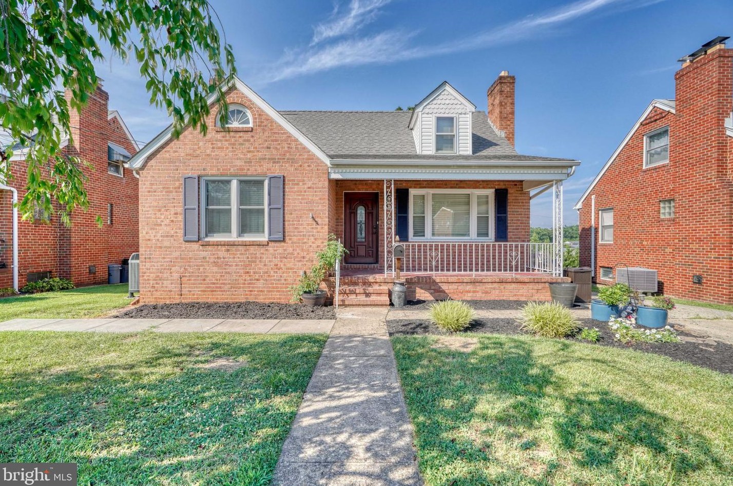 336 Ida Ave, Baltimore MD  21221-4737 exterior