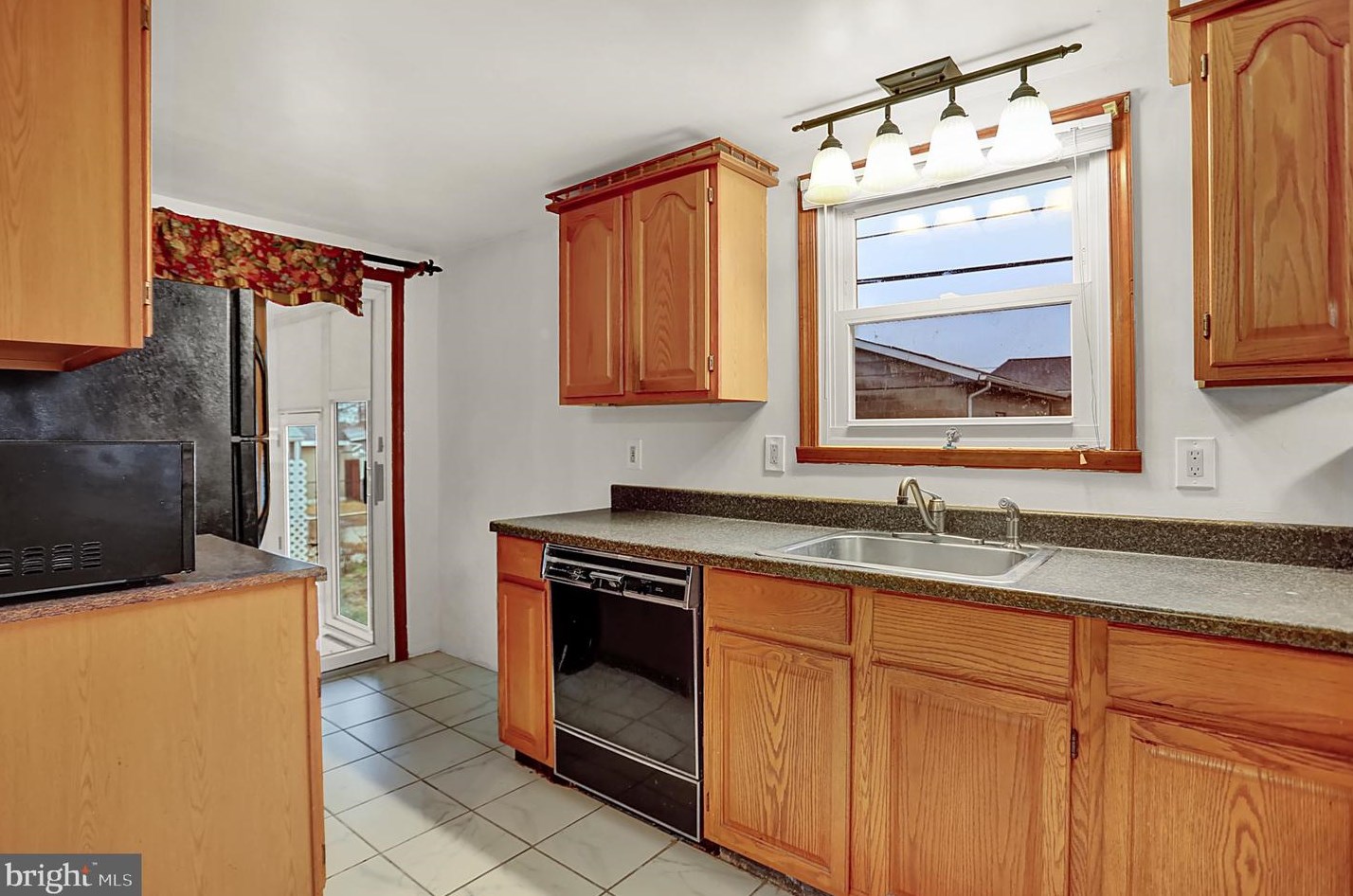 28 Blister St, Baltimore MD  21220-4605 exterior