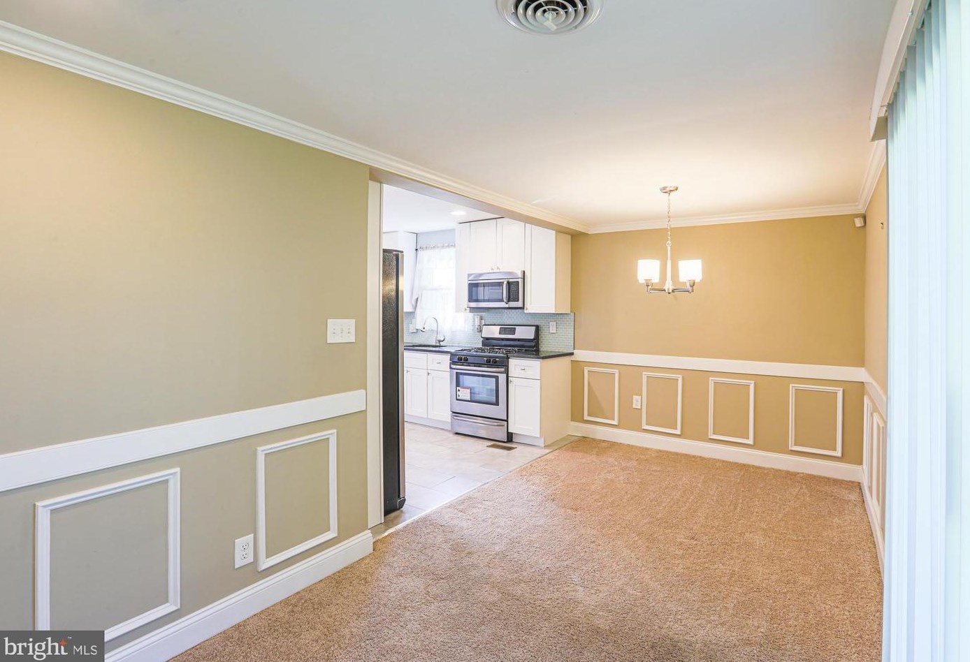 1225 Berk Ave, Baltimore MD  21237-2933 exterior