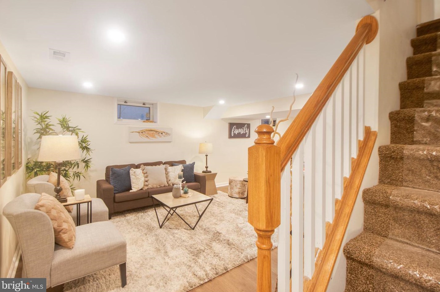 6509 Old Orchard Rd, Baltimore MD  21239-1604 exterior