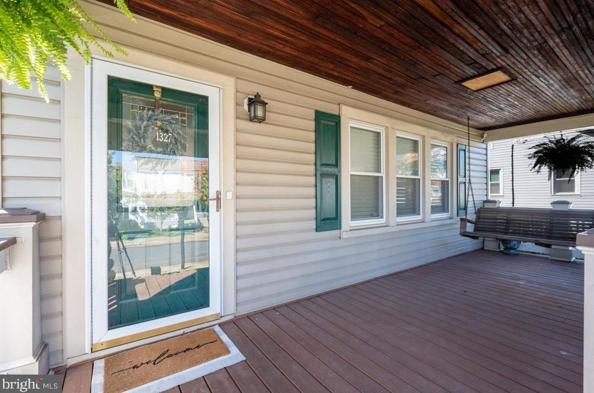 1327 Birch Ave, Baltimore MD  21227-2626 exterior