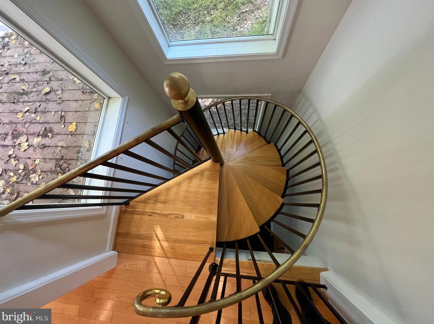 1103 High Country Rd, Baltimore MD 21286-1514 exterior