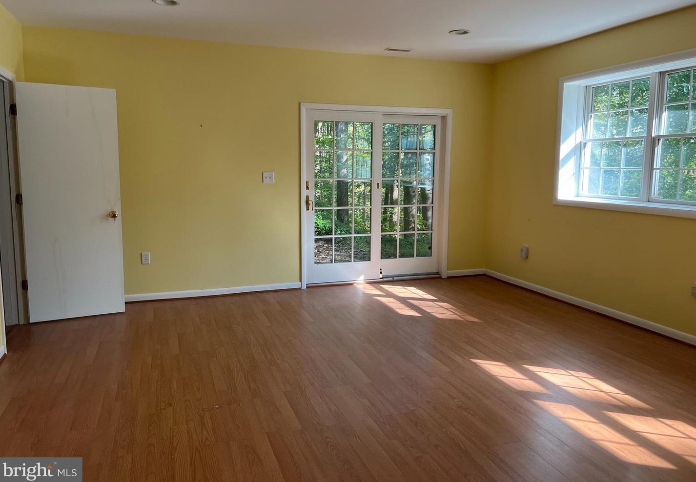 1103 High Country Rd, Baltimore MD 21286-1514 exterior