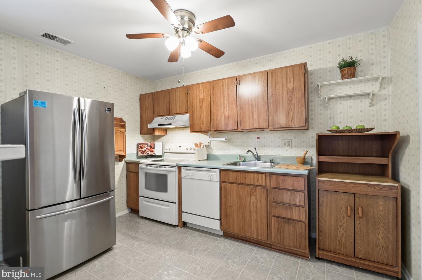 2644 Pearwood Rd, Baltimore MD  21234-1505 exterior