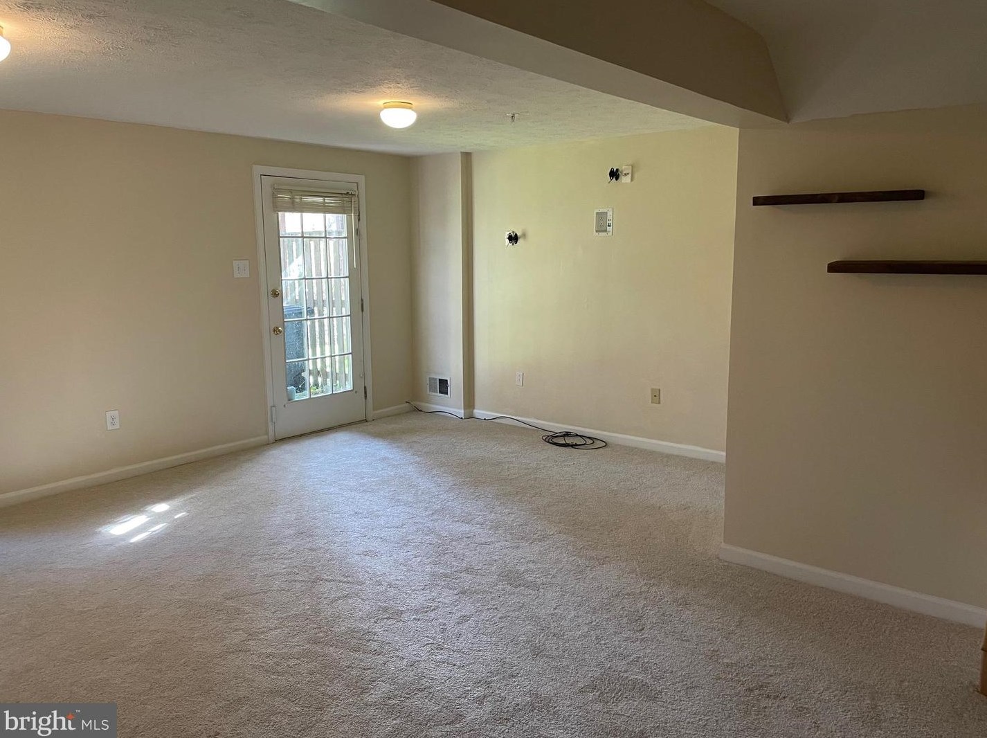 37 Ironwood Cir, Baltimore MD  21209-1760 exterior