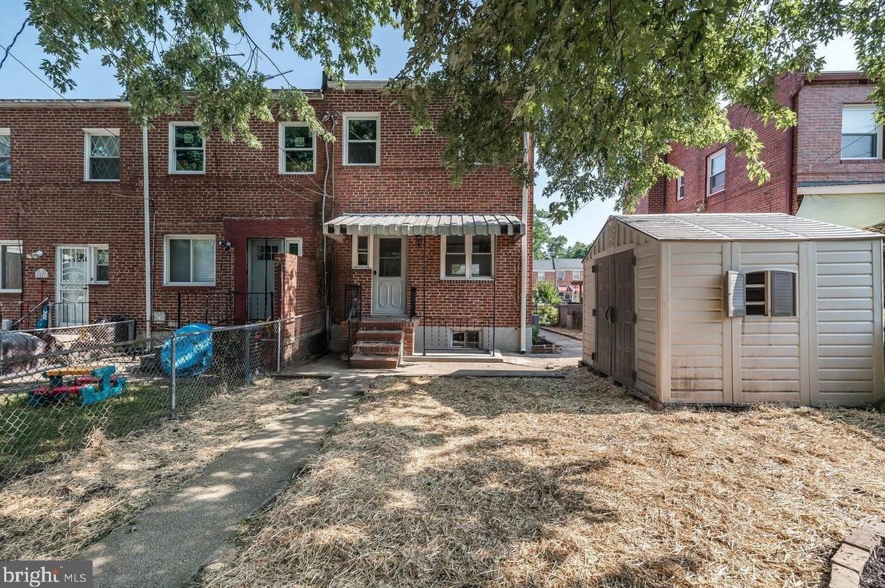 5417 Masefield Rd, Baltimore MD  21207-4852 exterior