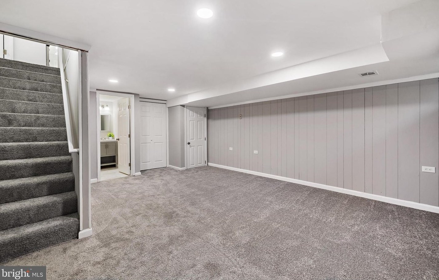 4406 Scotia Rd, Baltimore MD 21227-4811 exterior