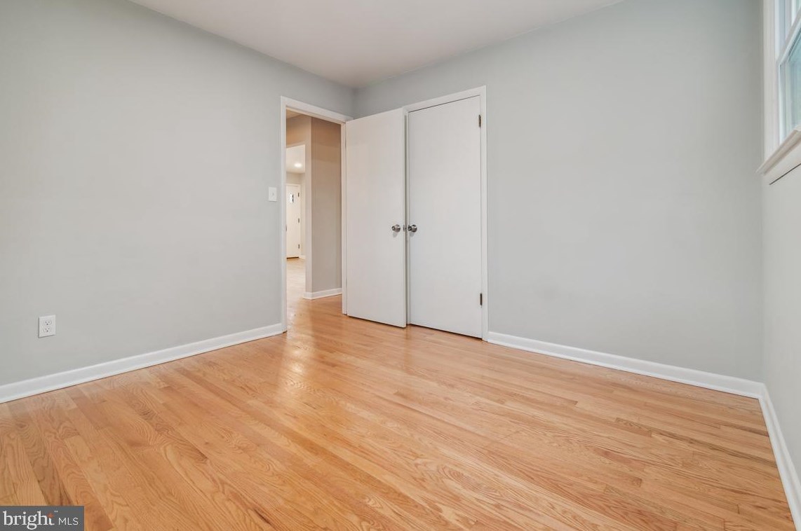 7910 Oakdale Ave, Baltimore MD  21237-2761 exterior