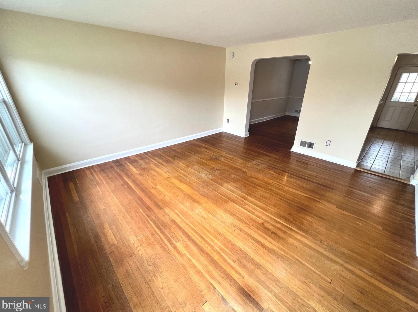 908 Radcliffe Rd, Baltimore MD  21204-2601 exterior