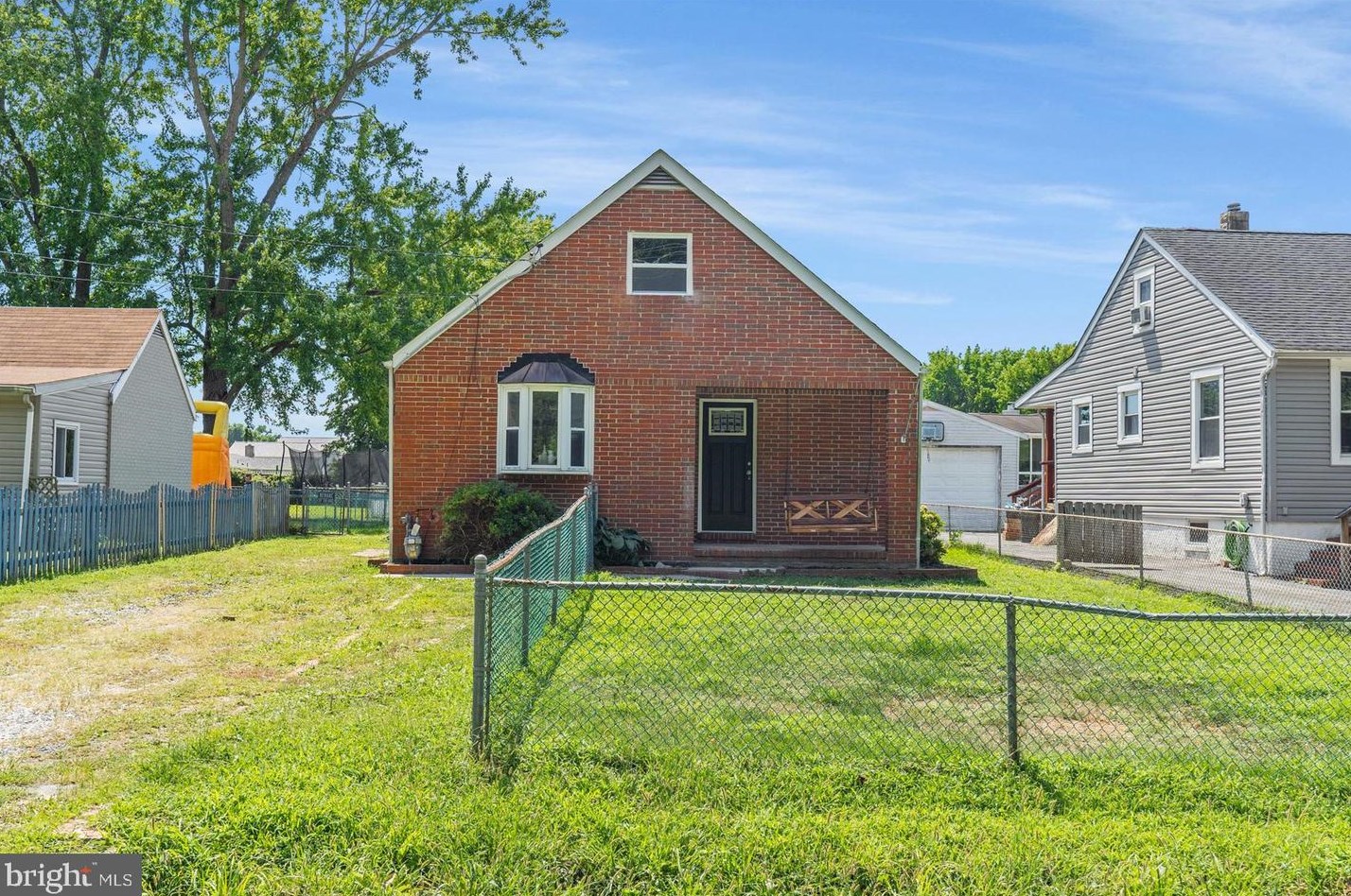 7517 Sparrows Point Blvd, Baltimore MD  21219-1928 exterior