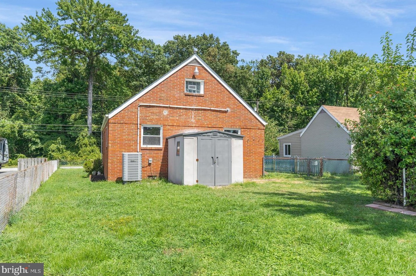 7517 Sparrows Point Blvd, Baltimore MD  21219-1928 exterior