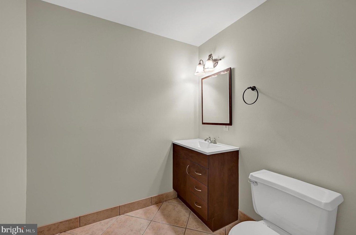 34 Roger Vly Ct, Baltimore MD 21234-1443 exterior