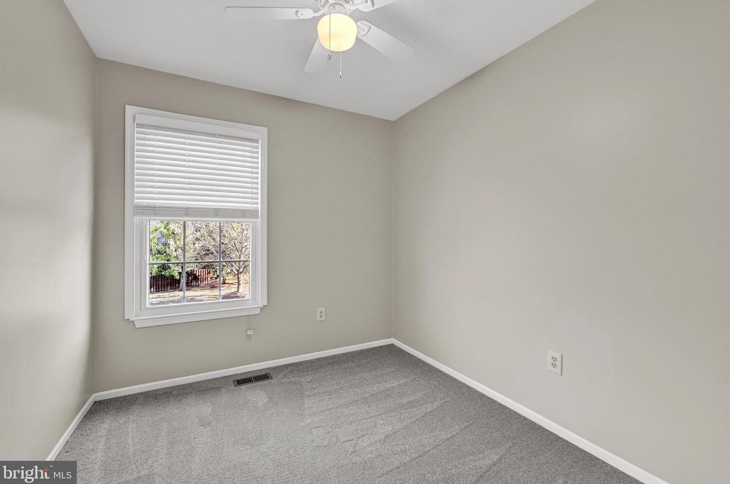 34 Roger Vly Ct, Baltimore MD 21234-1443 exterior