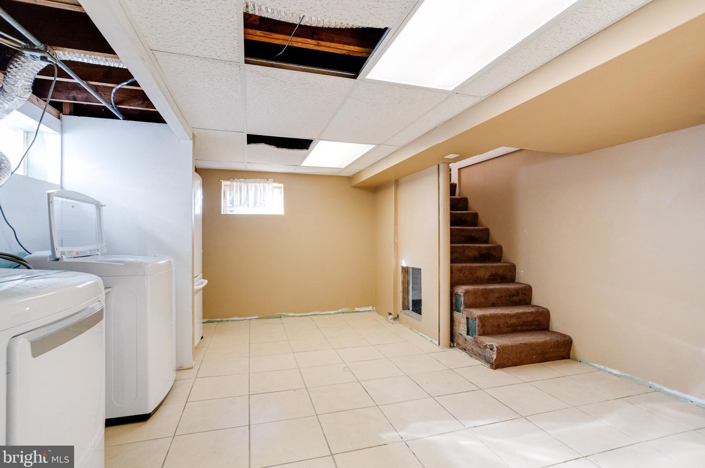 6803 River Drive Rd, Baltimore MD  21219-1127 exterior