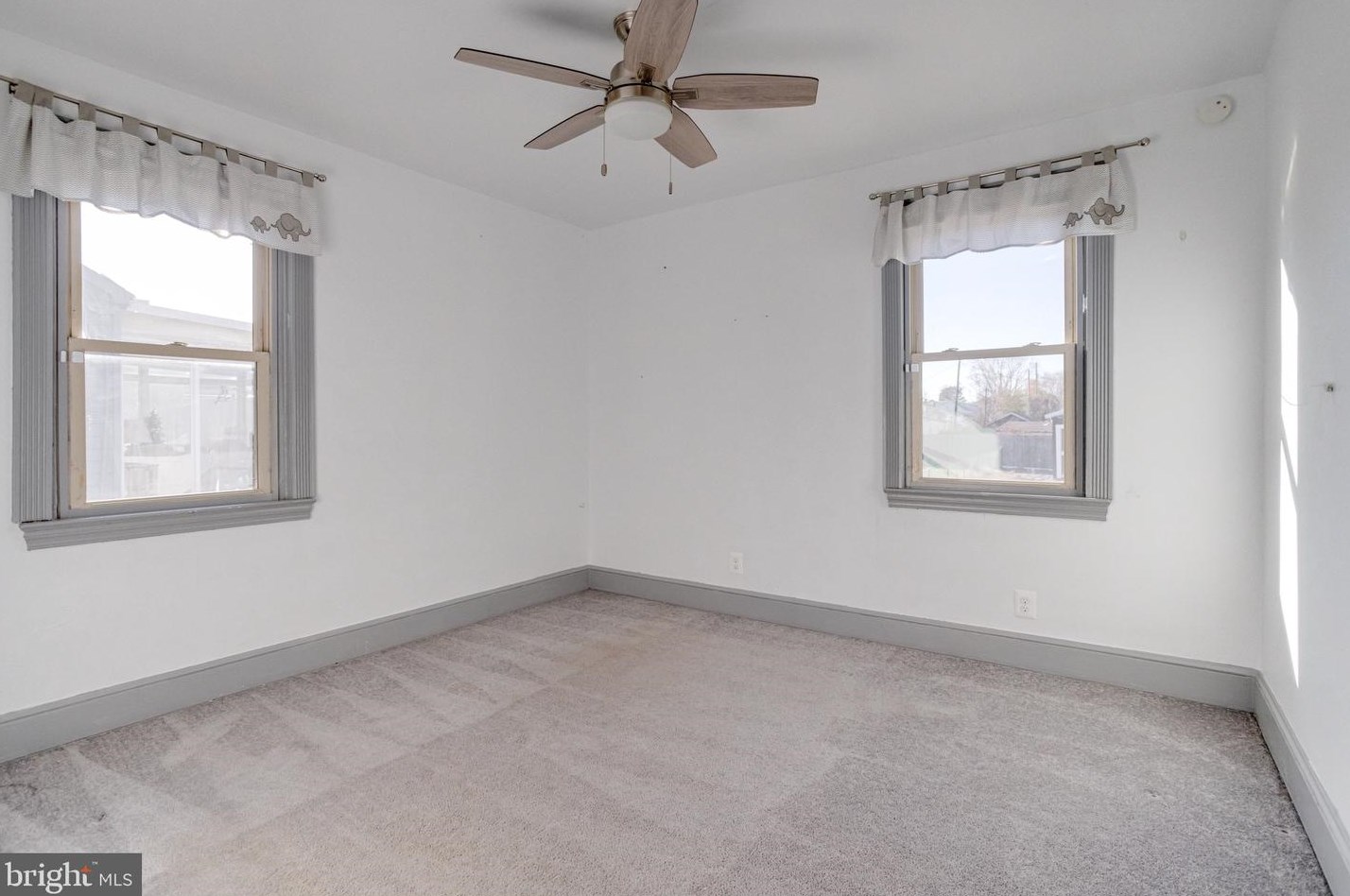 6803 River Drive Rd, Baltimore MD  21219-1127 exterior