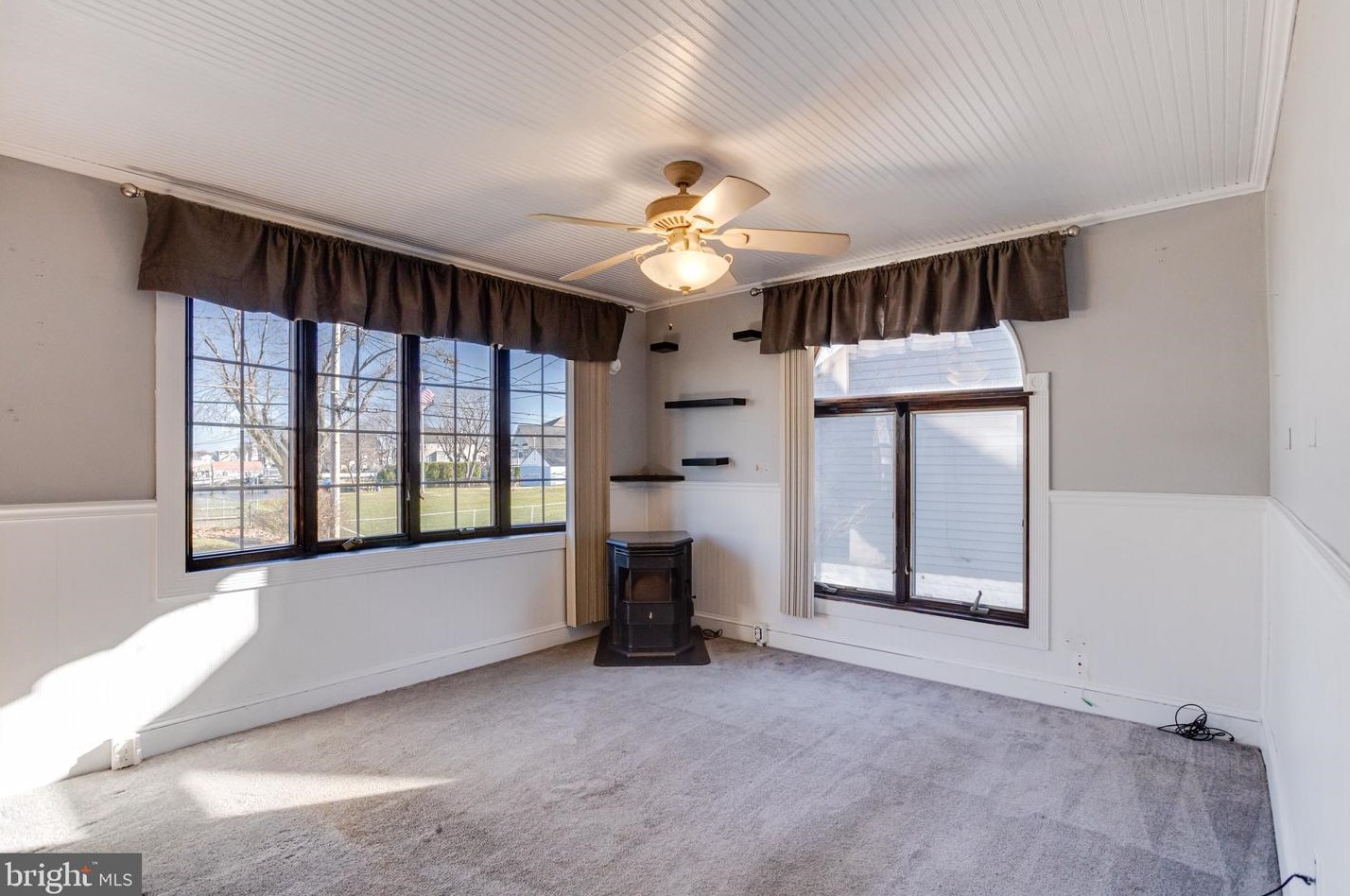 6803 River Drive Rd, Baltimore MD  21219-1127 exterior