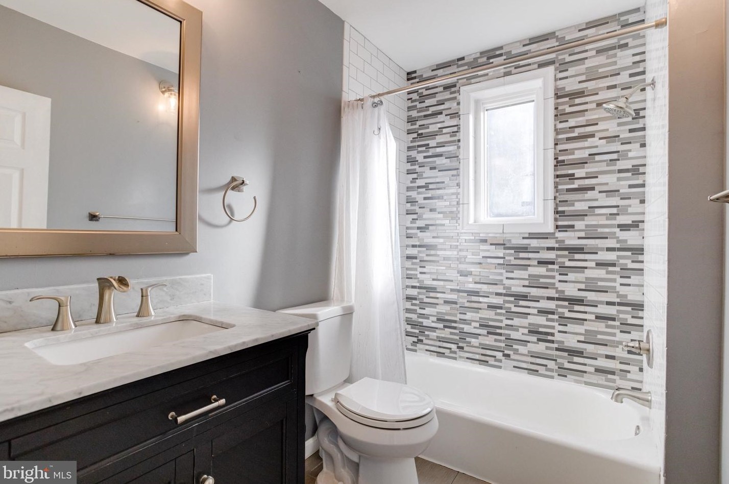 6803 River Drive Rd, Baltimore MD  21219-1127 exterior