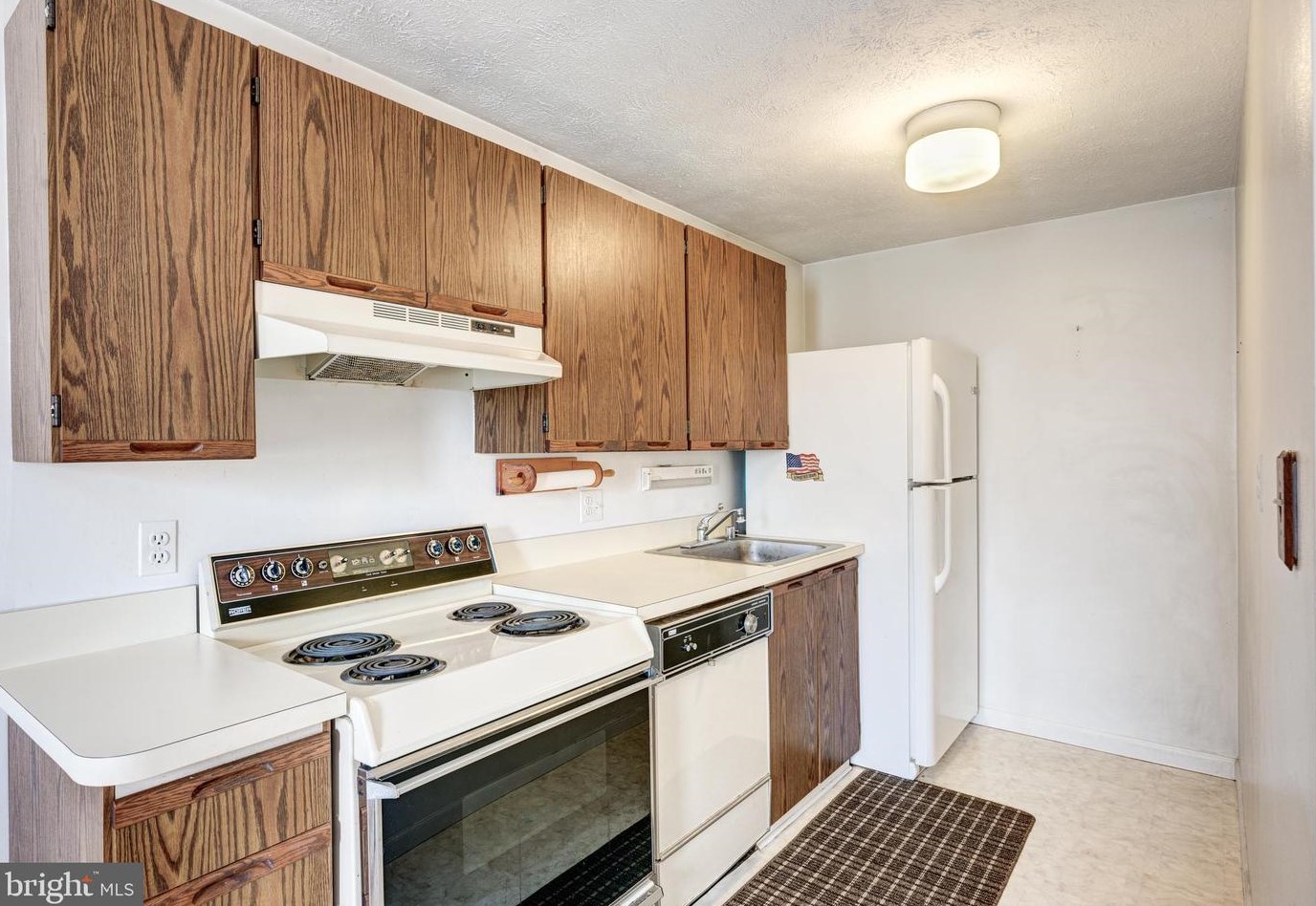 11 Rollwin Rd, Baltimore MD  21244-2835 exterior