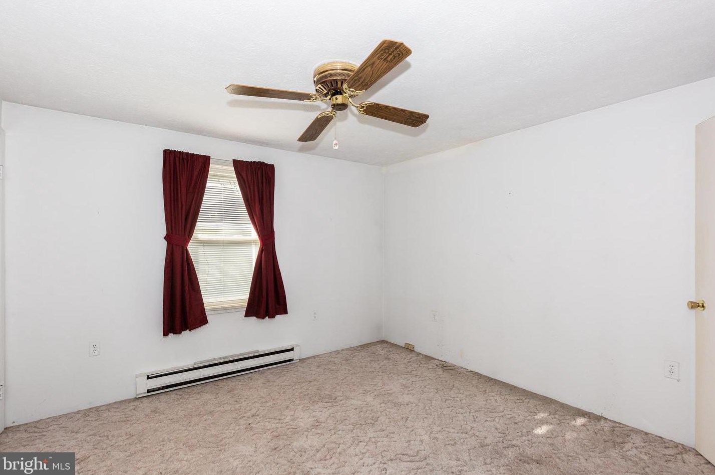 11 Rollwin Rd, Baltimore MD  21244-2835 exterior