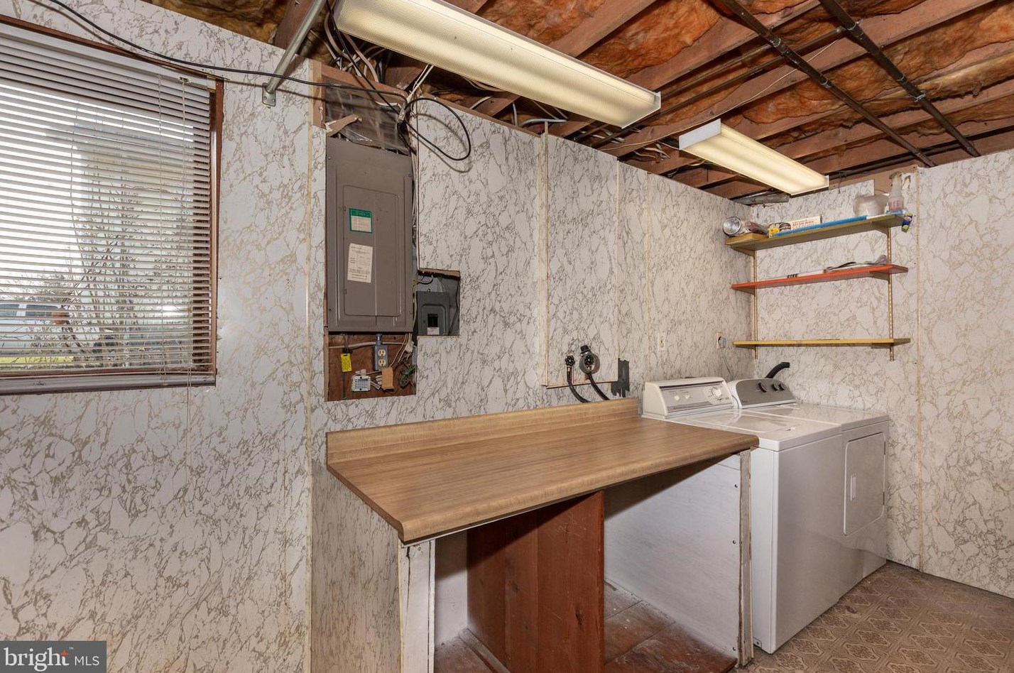 11 Rollwin Rd, Baltimore MD  21244-2835 exterior