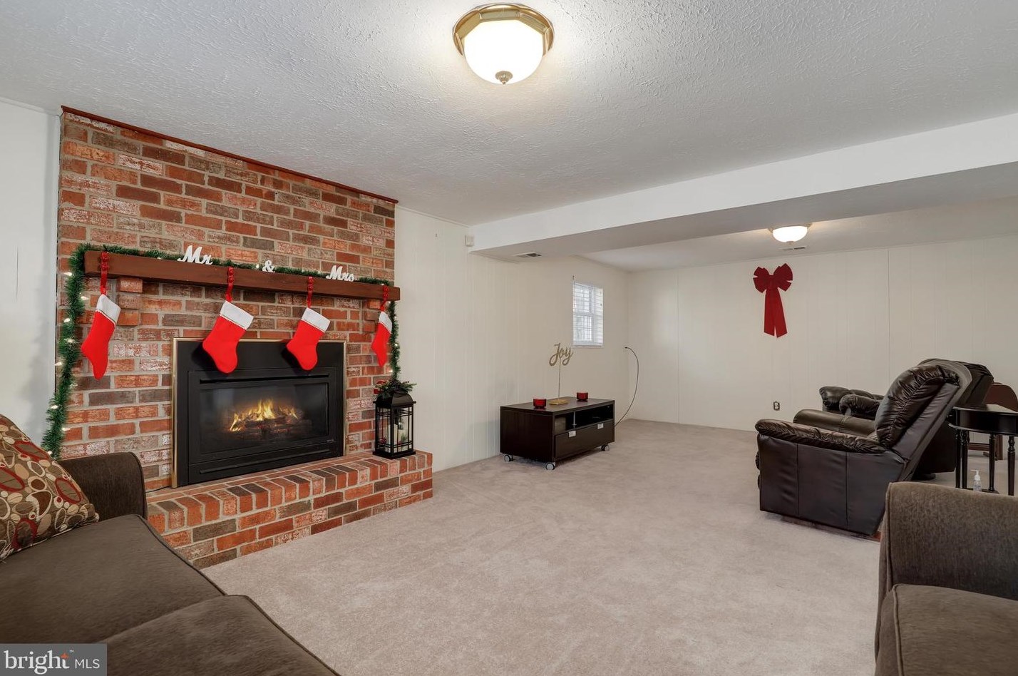 1316 Hickory Springs Cir, Baltimore MD  21228-2628 exterior