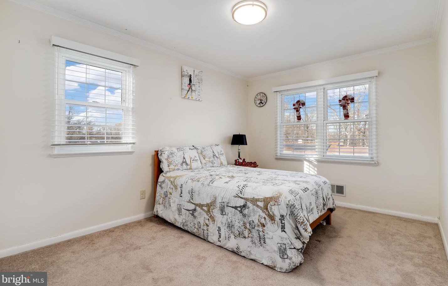 1316 Hickory Springs Cir, Baltimore MD  21228-2628 exterior